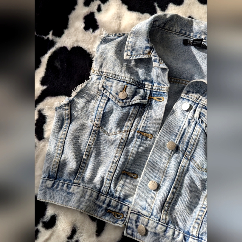 Cowboy denim crop vest